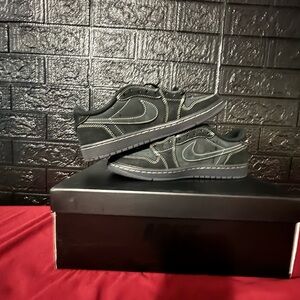 Travis Scott Air Jordan 1 Retro Low OG SP 'Velvet